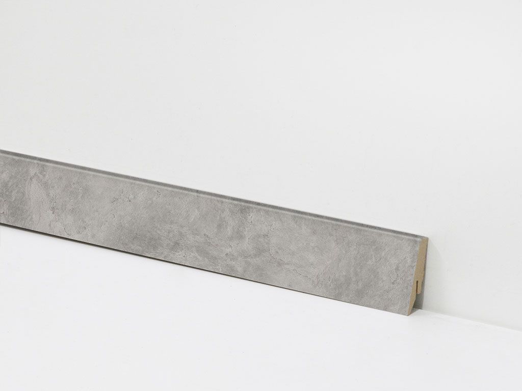 Sockelleiste passend zur Klick-Fliese Rhadener Beton - Länge 2400mm